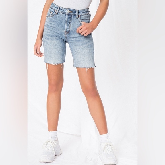 Free People avery bermuda short 24 - Picture 2 of 10